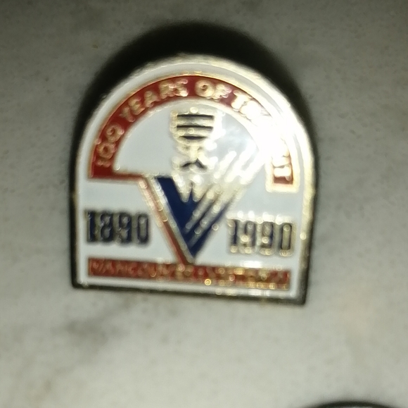 100 years of Transit Pin - Picture 2 of 2